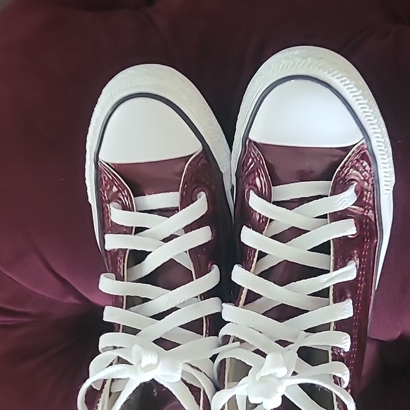 High top converse 5.5. In good condition. - Picture 6 of 7